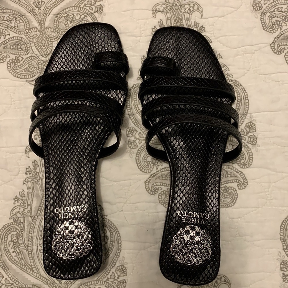 Vince Camuto sandals NEW IN BOX